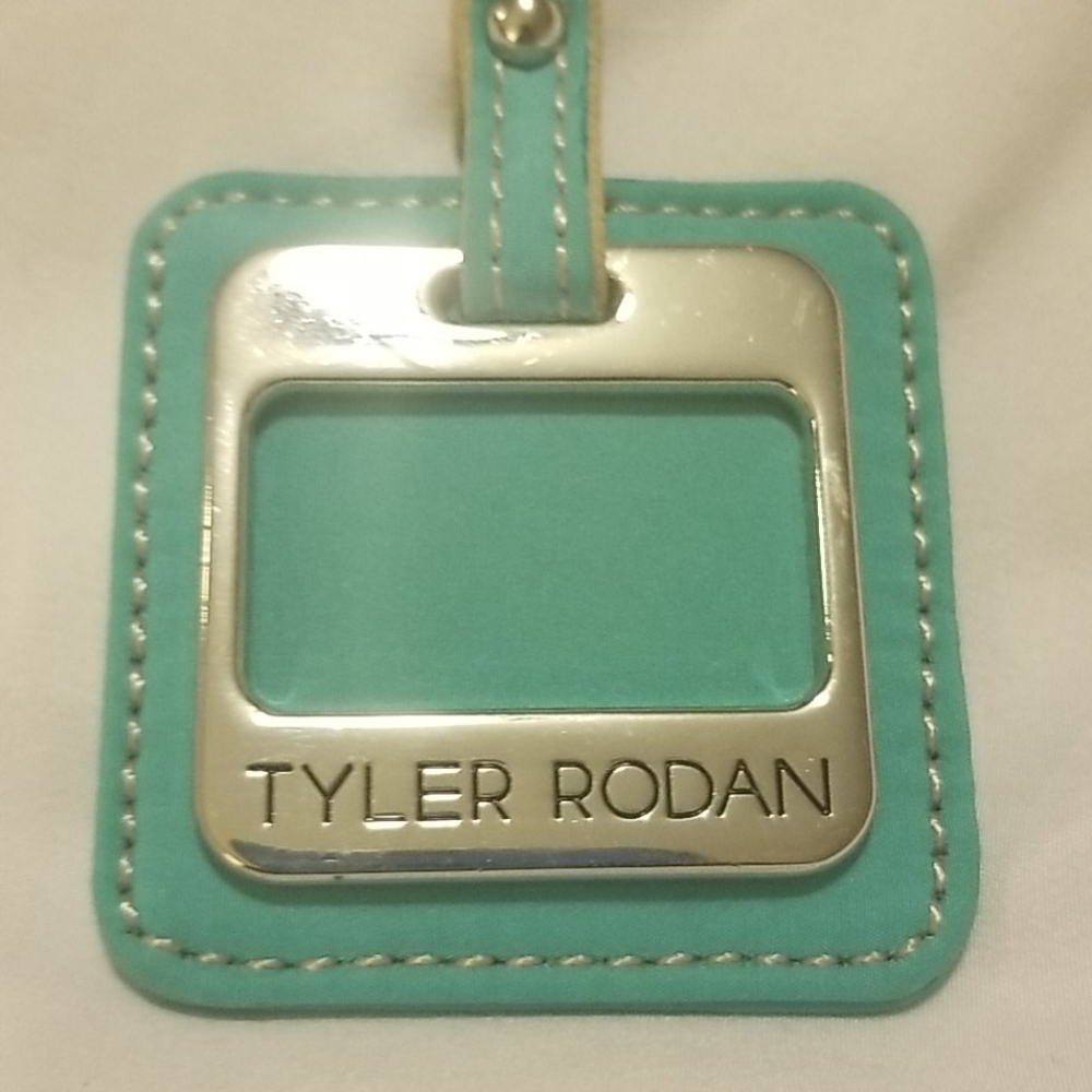 TYLER RODAN - Picture 6 of 6